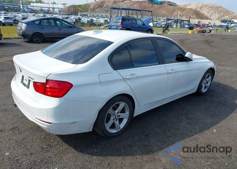 2013 BMW 328I xDrive z USA, uszkodzony, nr VIN WBA3B3C55DJ810656